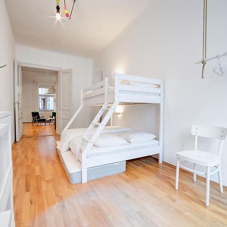 Vachova Apartments เบอร์โน ภายนอก รูปภาพ